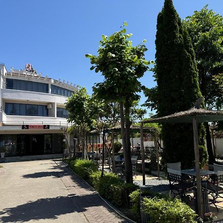 Sirena Hotel Tushemisht エクステリア 写真