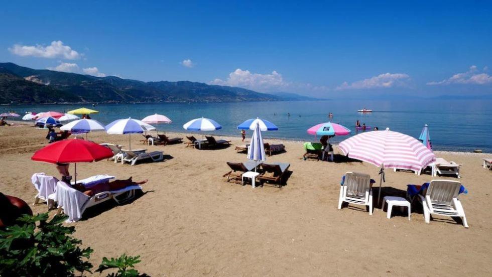 Sirena Hotel Tushemisht エクステリア 写真